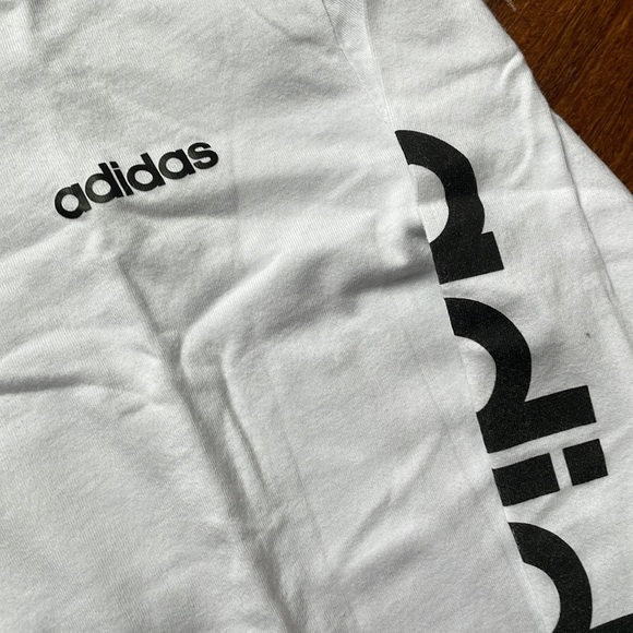 Adidas hooded tee - Picture 3 of 3